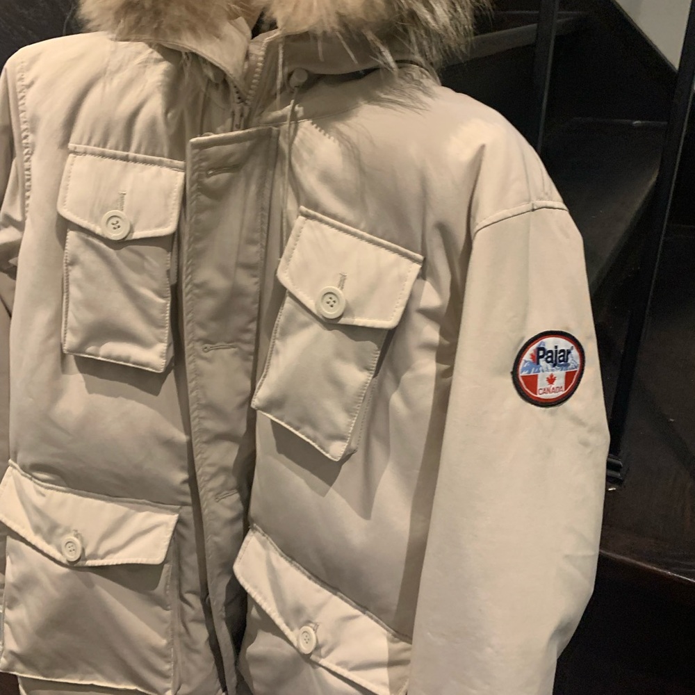 Men’s Pajar jacket Size M.